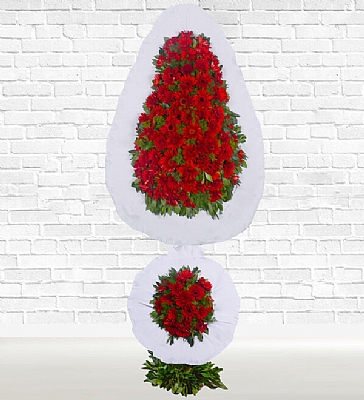  Krmz ift Katl Ayakl Sepet Krmz gerbera ile hazrlanm ift katl ayakl nikah, dn ve al iei.